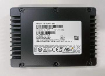 Ổ cứng SSD 30.72TB Samsung PM9D3a NVME PCIe Gen5 Read Intensive U.2 Datacenter SSD - MZWL630THBLF-00AW7